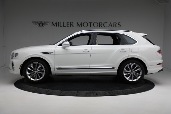 Used 2021 Bentley Bentayga Hybrid Hybrid for sale Sold at McLaren Greenwich in Greenwich CT 06830 3