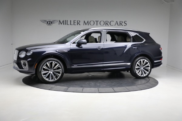 Used 2023 Bentley Bentayga EWB Azure for sale $179,900 at McLaren Greenwich in Greenwich CT 06830 3