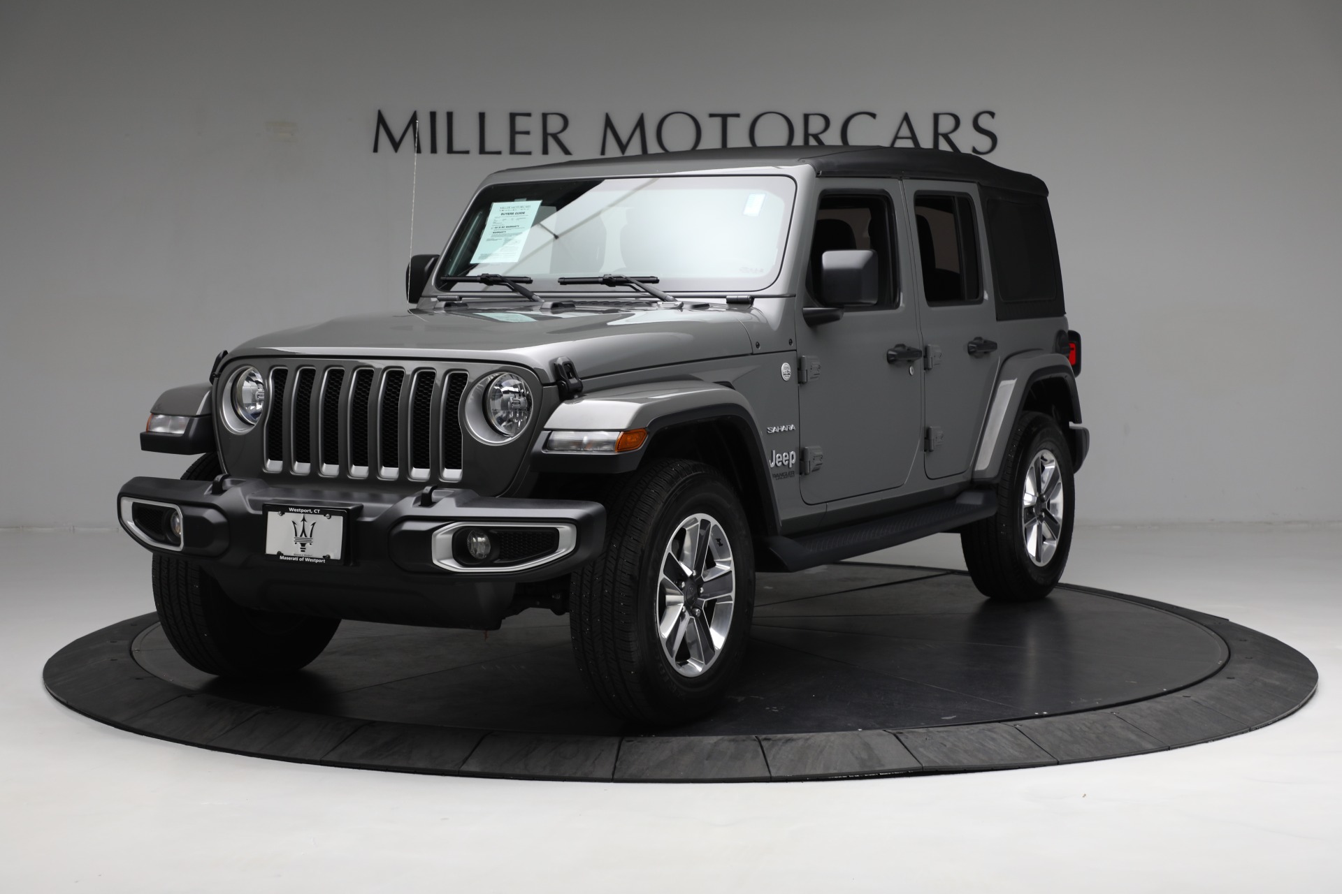 Used 2018 Jeep Wrangler Unlimited Sahara for sale Sold at McLaren Greenwich in Greenwich CT 06830 1