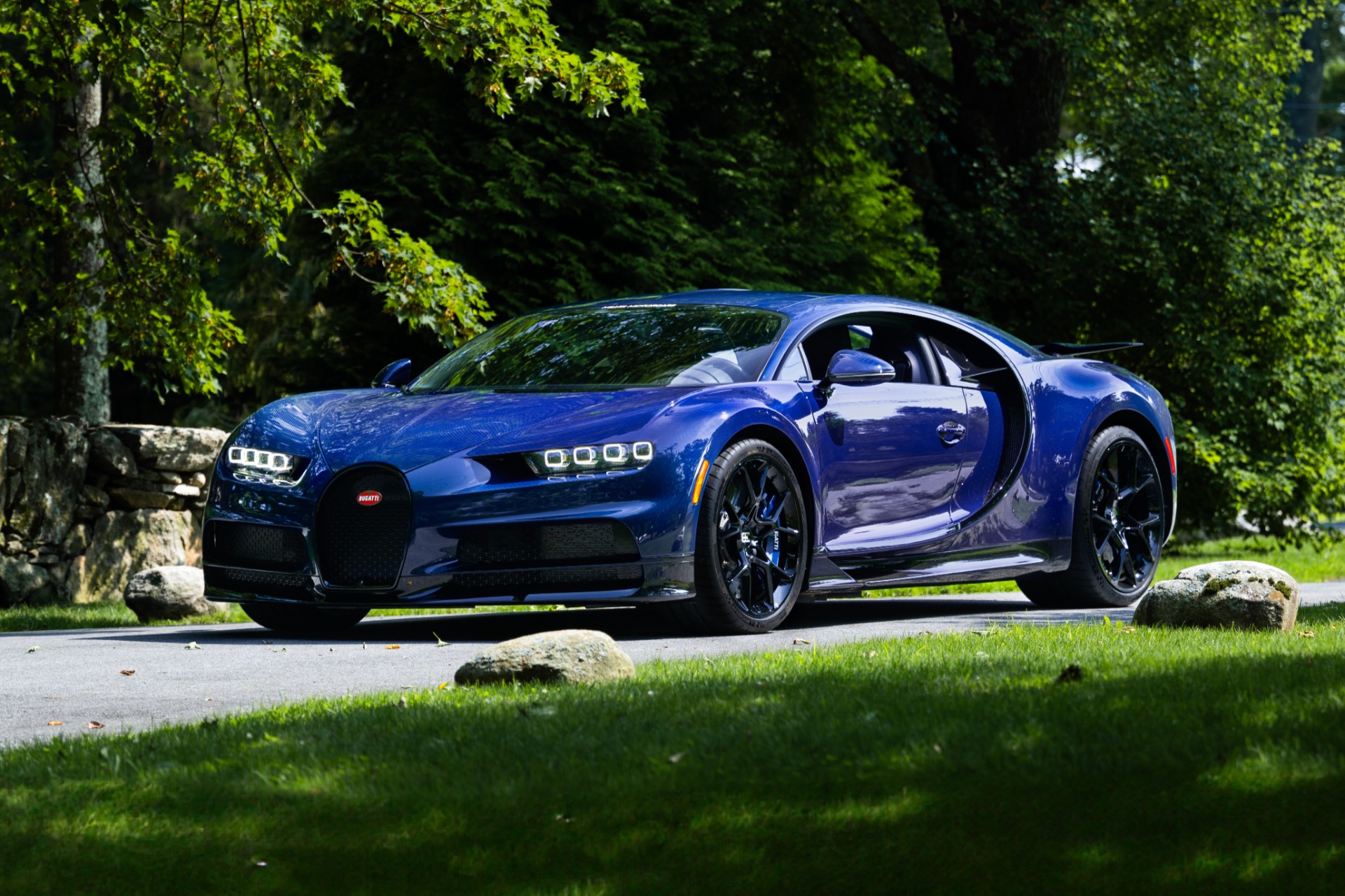 Used 2018 Bugatti Chiron for sale Call for price at McLaren Greenwich in Greenwich CT 06830 1