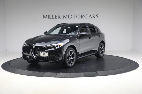 Used 2023 Alfa Romeo Stelvio Ti for sale $32,900 at McLaren Greenwich in Greenwich CT 06830 2