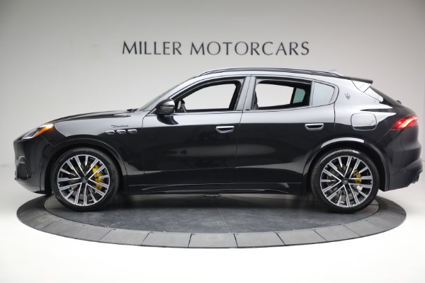 New 2023 Maserati Grecale Modena for sale Sold at McLaren Greenwich in Greenwich CT 06830 3