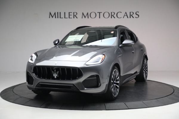 New 2023 Maserati Grecale Modena for sale $79,995 at McLaren Greenwich in Greenwich CT 06830 1