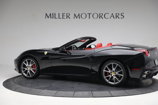 Used 2013 Ferrari California 30 for sale Sold at McLaren Greenwich in Greenwich CT 06830 4