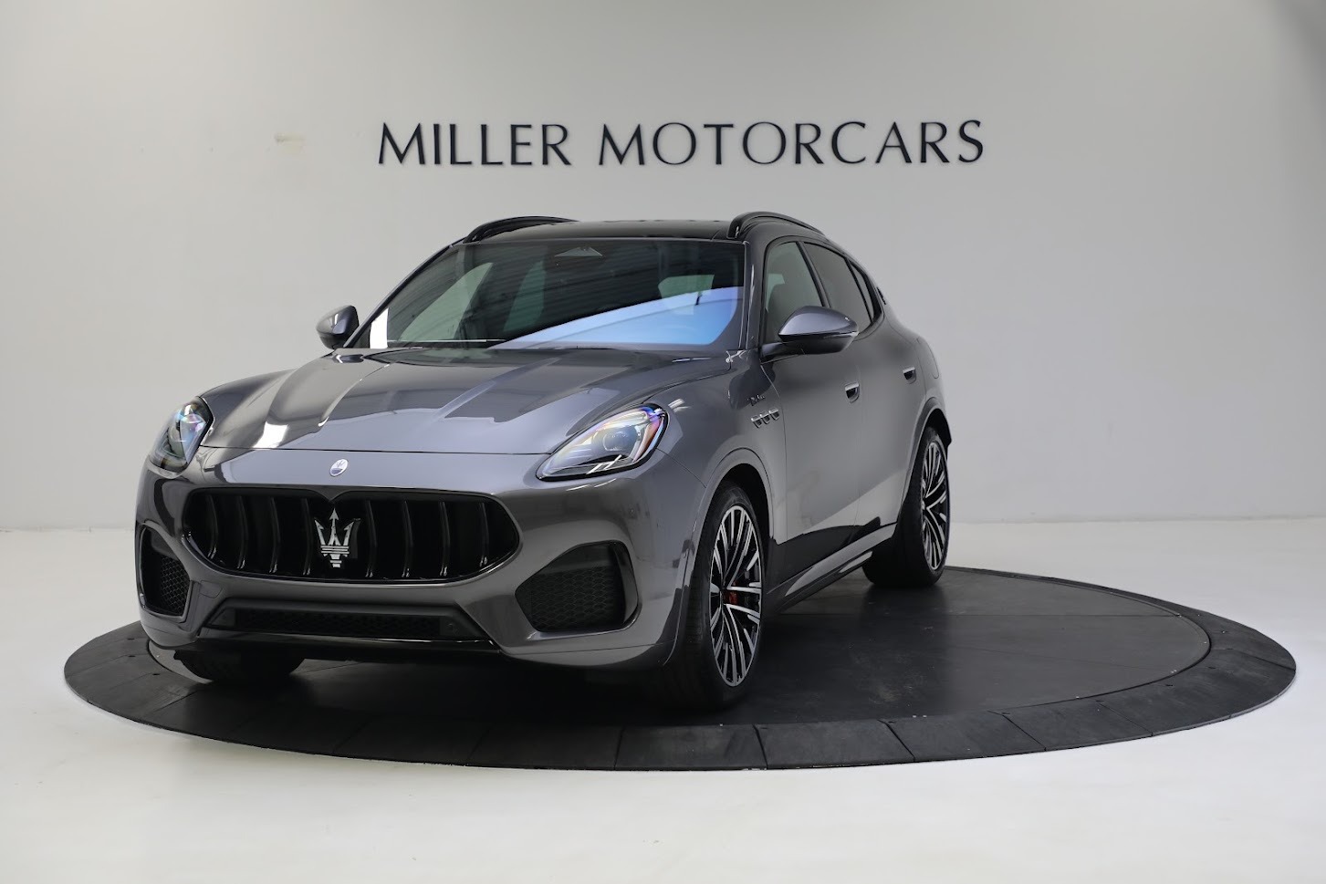 New 2023 Maserati Grecale Modena for sale Sold at McLaren Greenwich in Greenwich CT 06830 1