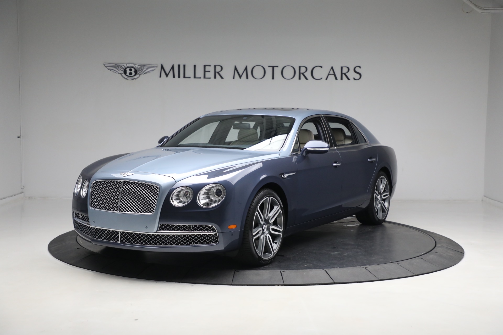 Used 2018 Bentley Flying Spur W12 for sale Sold at McLaren Greenwich in Greenwich CT 06830 1