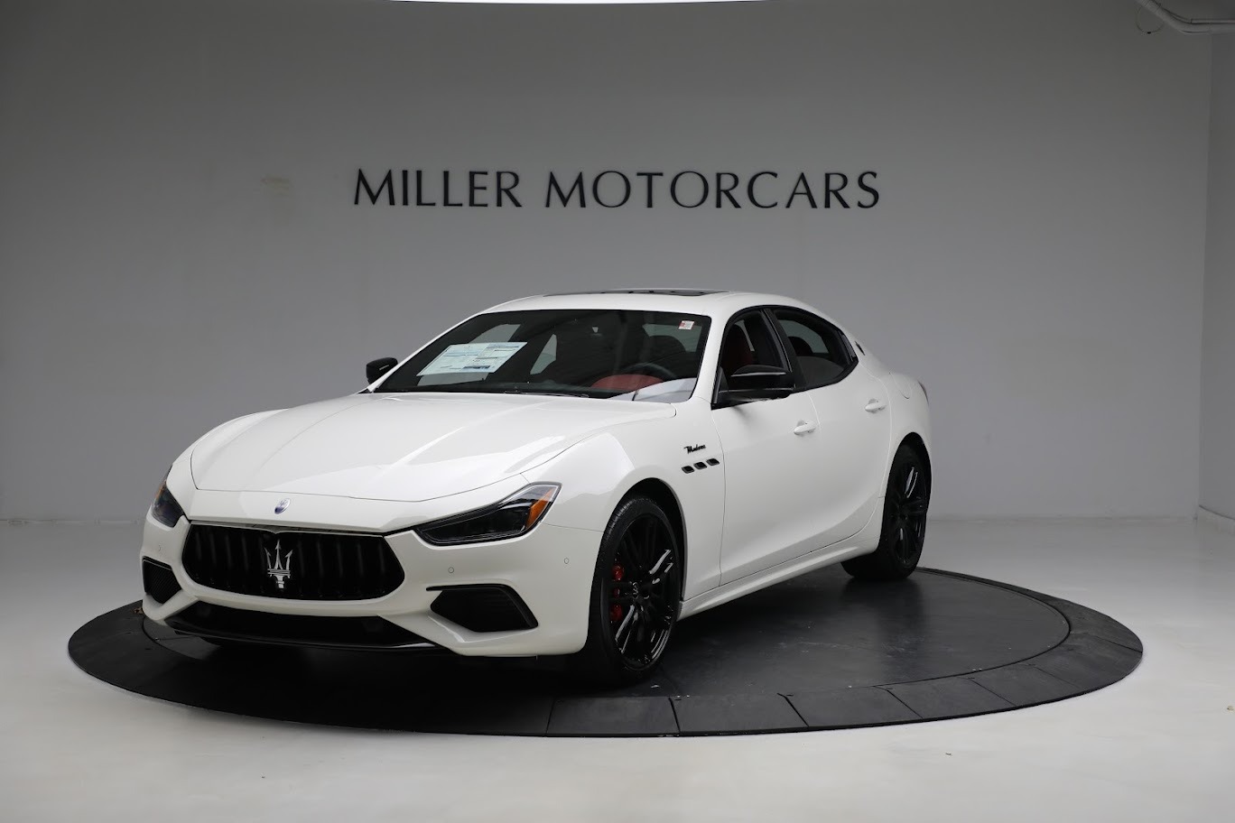 New 2023 Maserati Ghibli Modena Q4 for sale $111,055 at McLaren Greenwich in Greenwich CT 06830 1