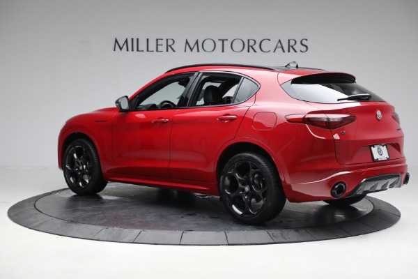 New 2023 Alfa Romeo Stelvio Estrema for sale $63,465 at McLaren Greenwich in Greenwich CT 06830 4