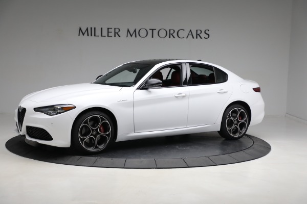 New 2023 Alfa Romeo Giulia Veloce for sale Sold at McLaren Greenwich in Greenwich CT 06830 2