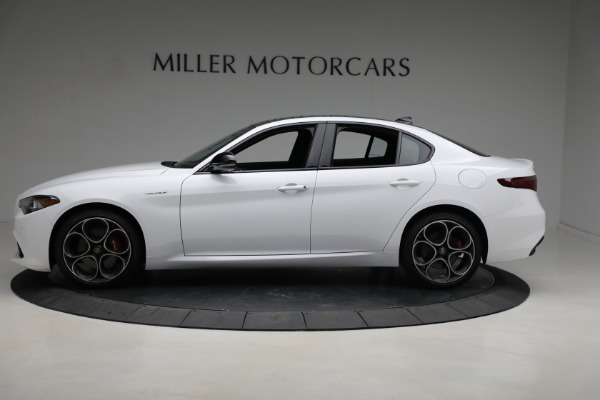 New 2023 Alfa Romeo Giulia Veloce for sale Sold at McLaren Greenwich in Greenwich CT 06830 3