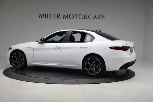 New 2023 Alfa Romeo Giulia Veloce for sale Sold at McLaren Greenwich in Greenwich CT 06830 4