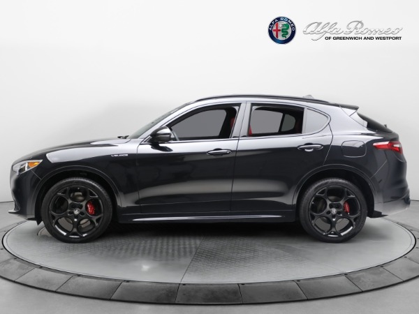 New 2023 Alfa Romeo Stelvio Veloce for sale $62,350 at McLaren Greenwich in Greenwich CT 06830 3