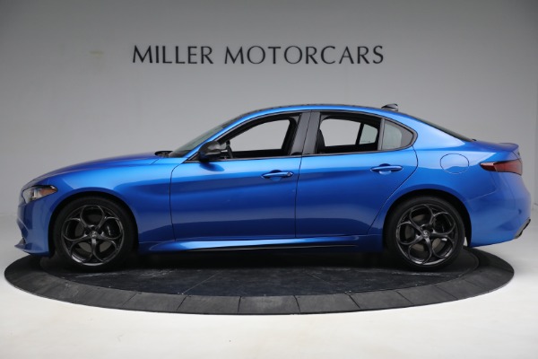 Used 2019 Alfa Romeo Giulia Ti Sport Carbon for sale $34,900 at McLaren Greenwich in Greenwich CT 06830 3