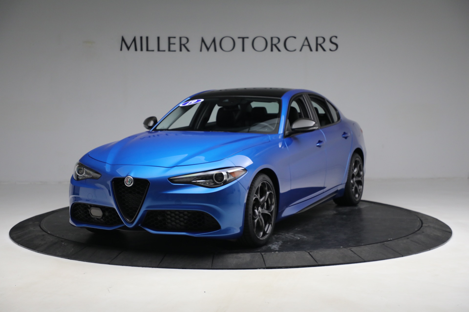 Used 2019 Alfa Romeo Giulia Ti Sport Carbon for sale $34,900 at McLaren Greenwich in Greenwich CT 06830 1