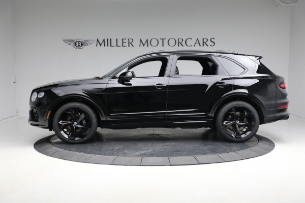 New 2023 Bentley Bentayga V8 for sale $238,470 at McLaren Greenwich in Greenwich CT 06830 3