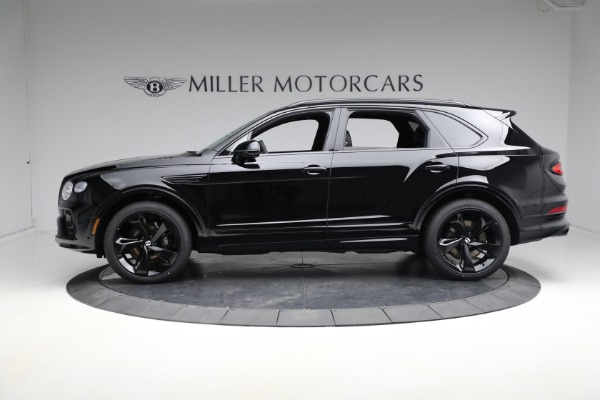 New 2023 Bentley Bentayga V8 for sale Sold at McLaren Greenwich in Greenwich CT 06830 3