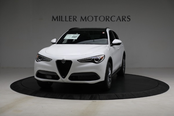 New 2023 Alfa Romeo Stelvio Sprint for sale Sold at McLaren Greenwich in Greenwich CT 06830 1