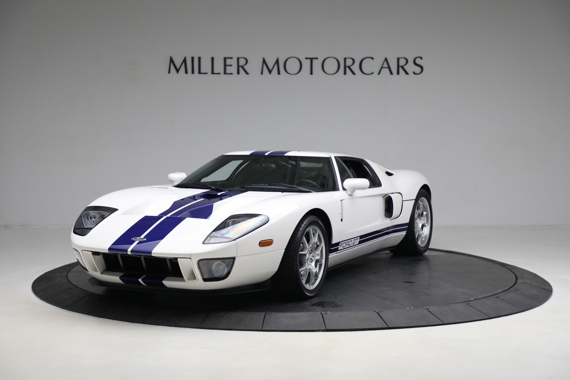 Used 2006 Ford GT for sale $449,900 at McLaren Greenwich in Greenwich CT 06830 1