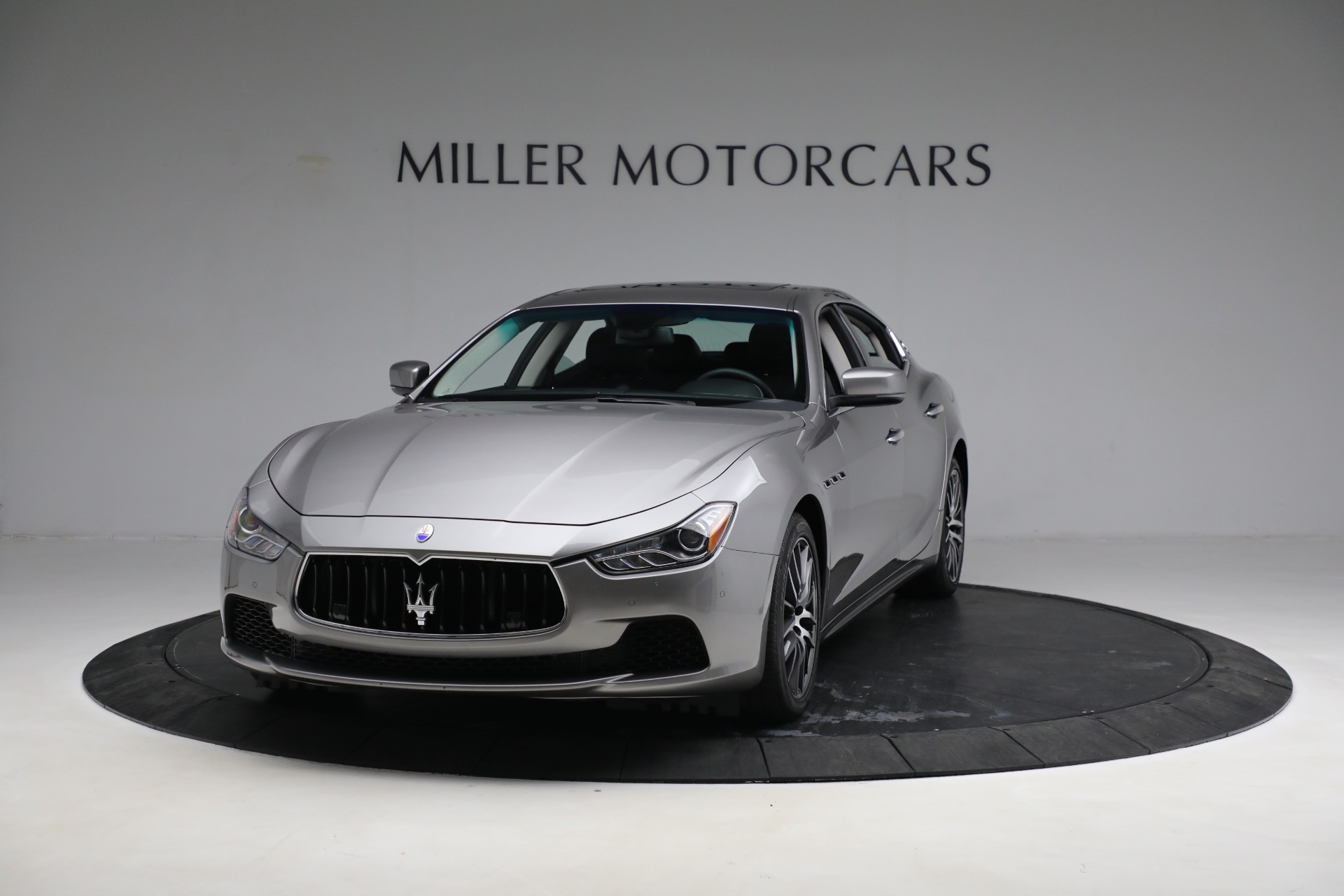 Used 2015 Maserati Ghibli S Q4 for sale $35,900 at McLaren Greenwich in Greenwich CT 06830 1