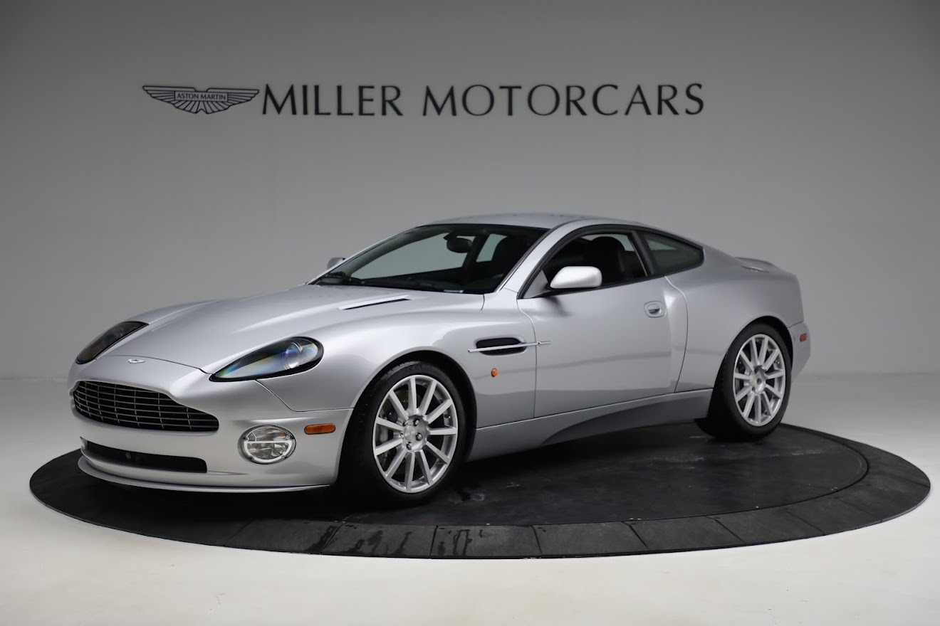 Used 2005 Aston Martin V12 Vanquish S for sale $199,900 at McLaren Greenwich in Greenwich CT 06830 1