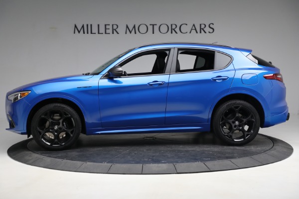 New 2023 Alfa Romeo Stelvio Estrema for sale $63,625 at McLaren Greenwich in Greenwich CT 06830 3