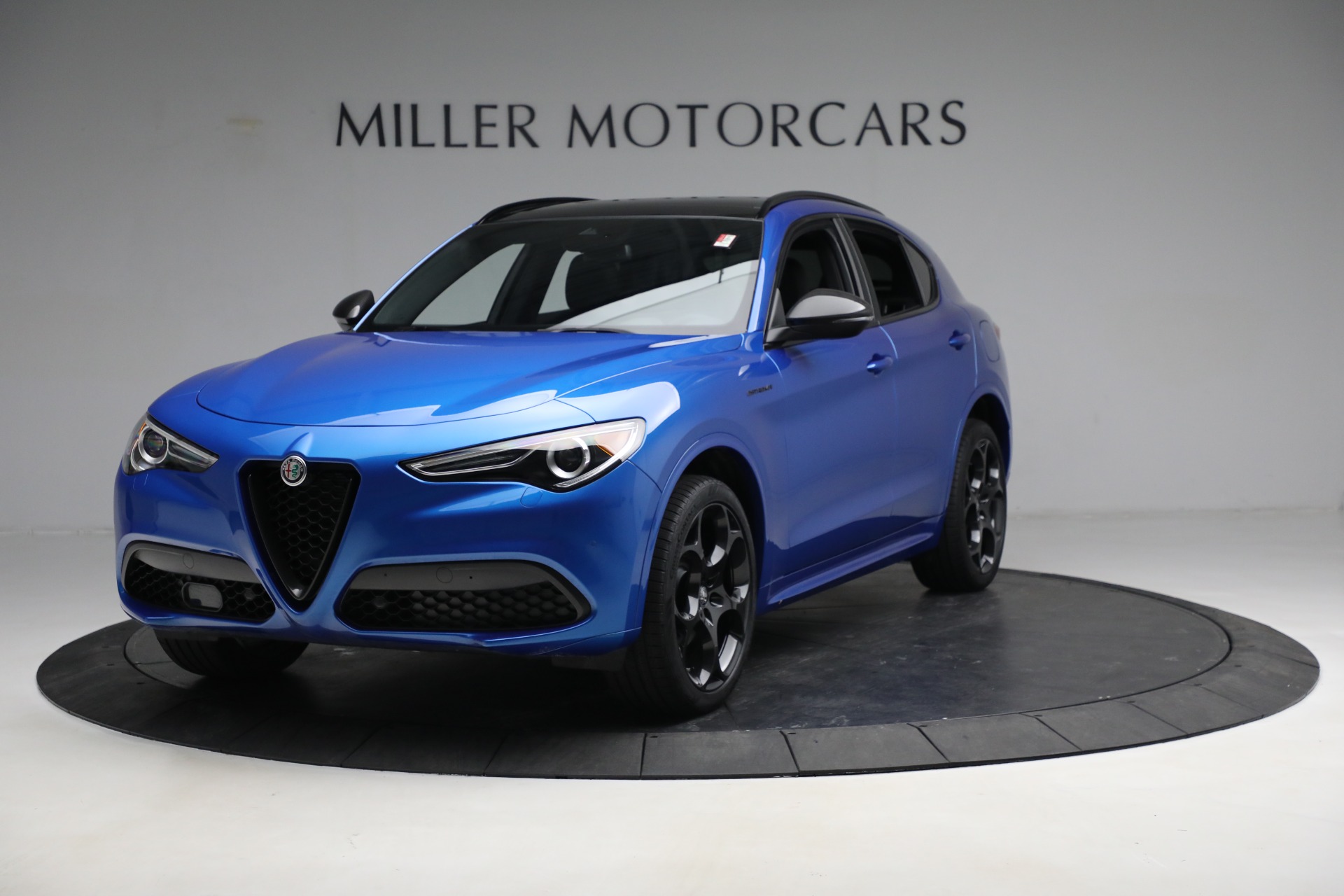 New 2023 Alfa Romeo Stelvio Estrema for sale $63,625 at McLaren Greenwich in Greenwich CT 06830 1
