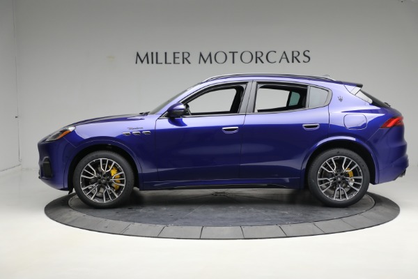 New 2023 Maserati Grecale Modena for sale $86,697 at McLaren Greenwich in Greenwich CT 06830 3