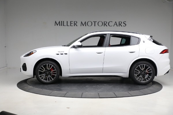 New 2023 Maserati Grecale Modena for sale $85,497 at McLaren Greenwich in Greenwich CT 06830 3