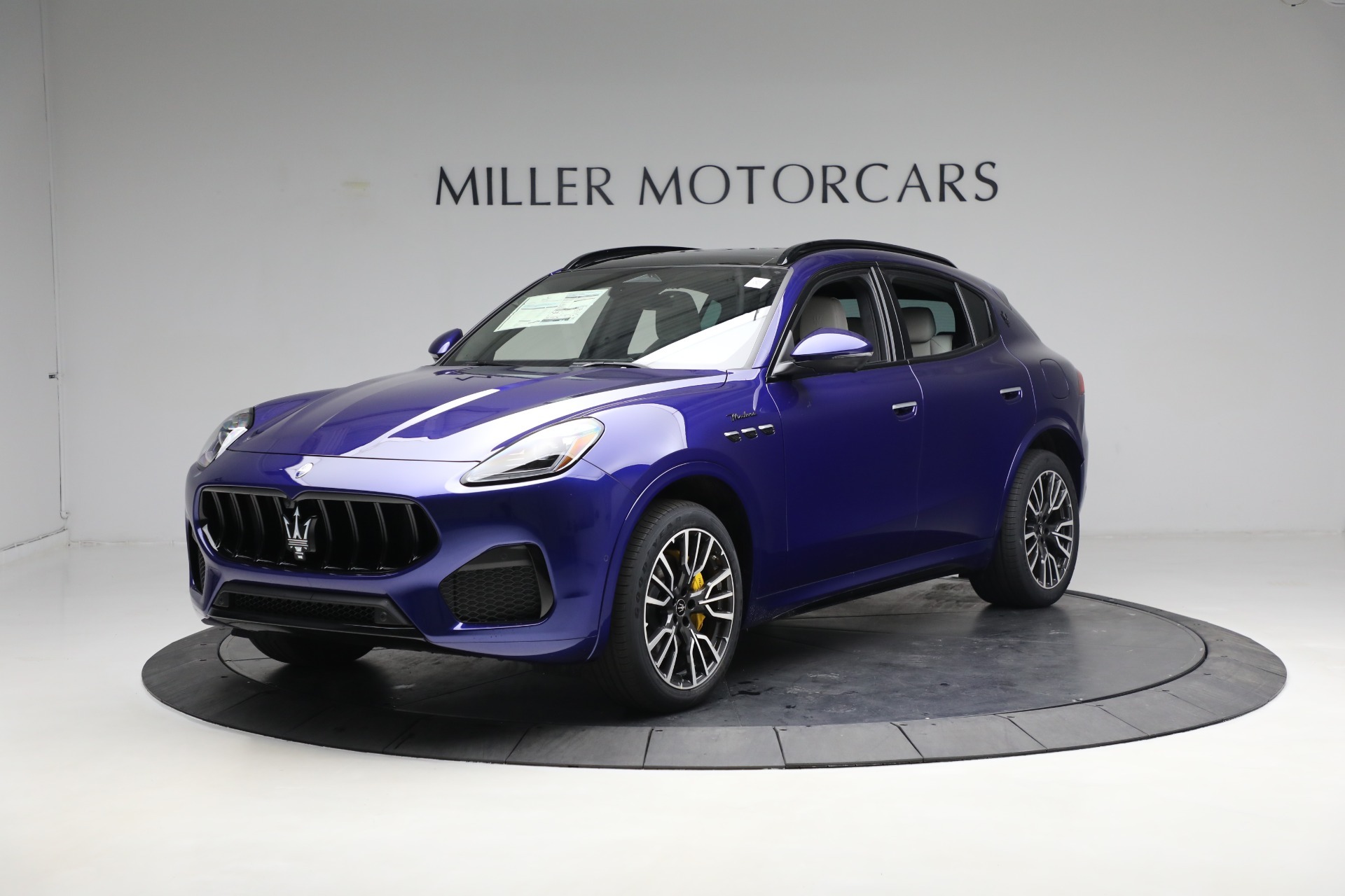 New 2023 Maserati Grecale Modena for sale $86,697 at McLaren Greenwich in Greenwich CT 06830 1
