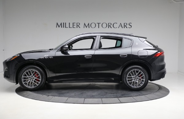 New 2023 Maserati Grecale GT for sale $73,797 at McLaren Greenwich in Greenwich CT 06830 4