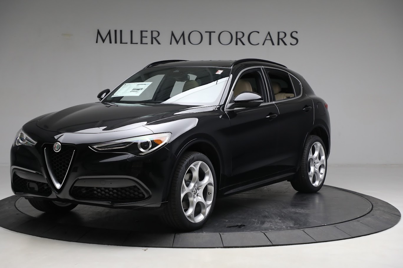New 2023 Alfa Romeo Stelvio Ti Lusso for sale $59,275 at McLaren Greenwich in Greenwich CT 06830 1