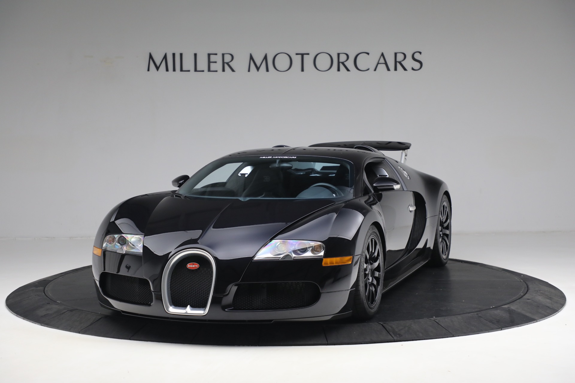 Used 2008 Bugatti Veyron 16.4 for sale Call for price at McLaren Greenwich in Greenwich CT 06830 1