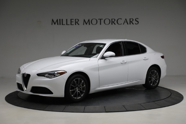 Used 2019 Alfa Romeo Giulia for sale Sold at McLaren Greenwich in Greenwich CT 06830 2