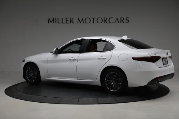 Used 2019 Alfa Romeo Giulia for sale Sold at McLaren Greenwich in Greenwich CT 06830 4