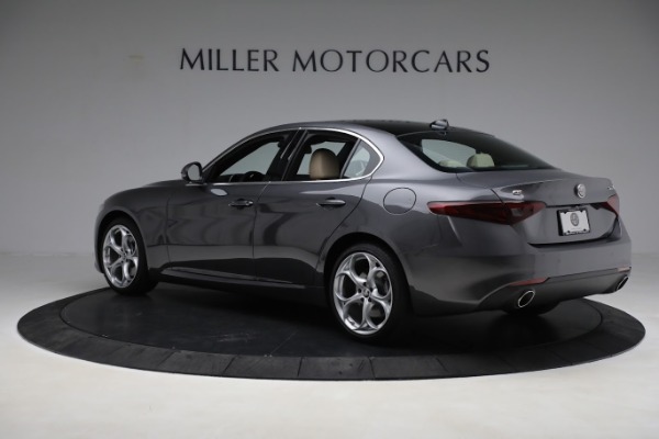 New 2023 Alfa Romeo Giulia Ti Lusso for sale $50,370 at McLaren Greenwich in Greenwich CT 06830 4