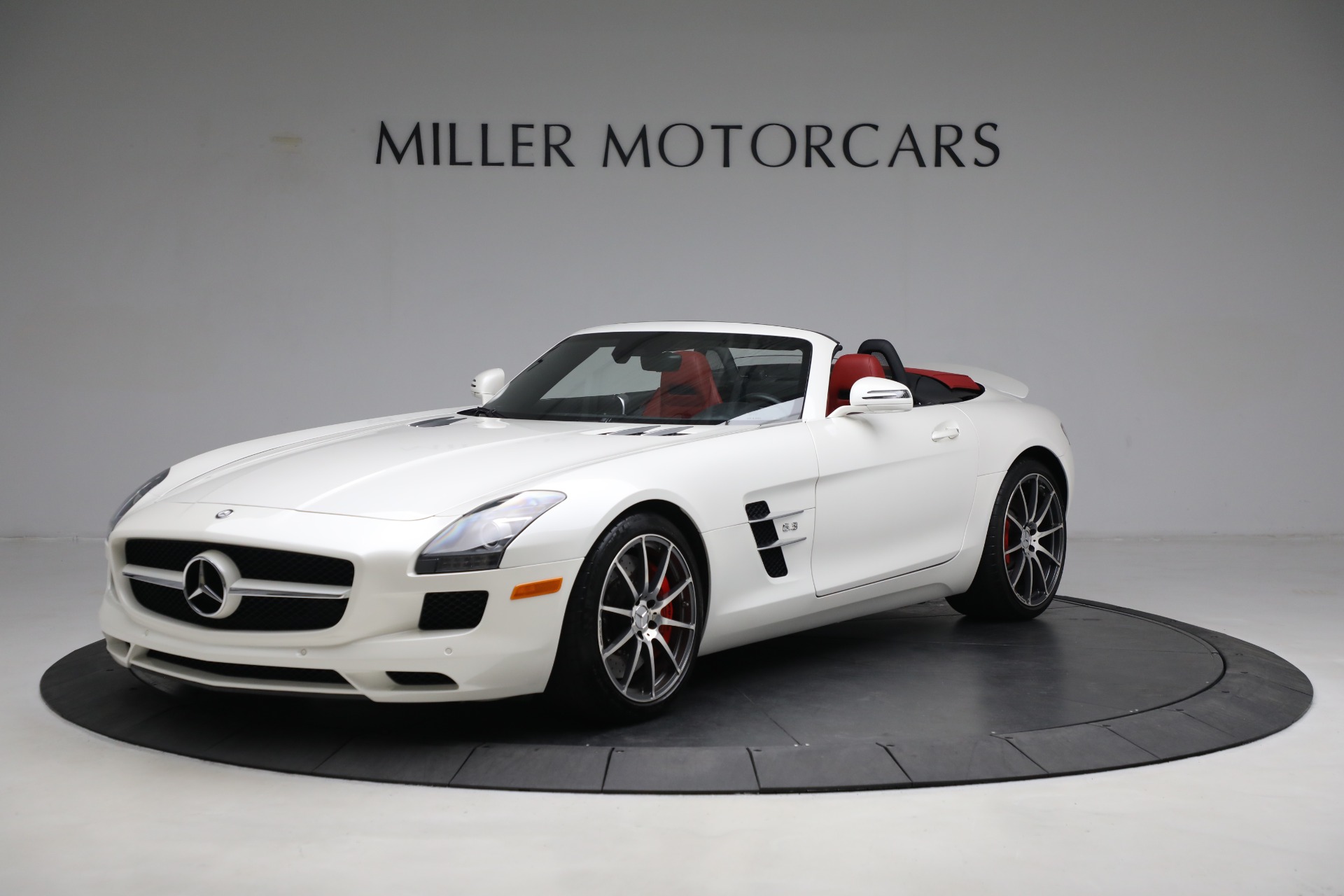 Used 2012 Mercedes-Benz SLS AMG for sale $149,900 at McLaren Greenwich in Greenwich CT 06830 1