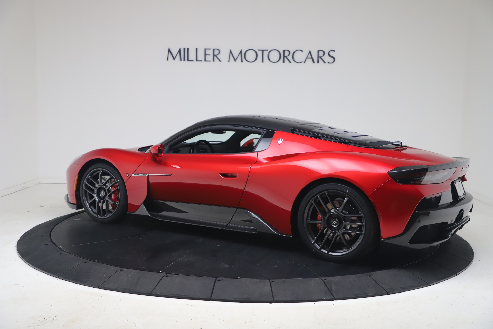 2023 Maserati MC20 Cielo CARBON FIBER PACKAGE! ROSSO