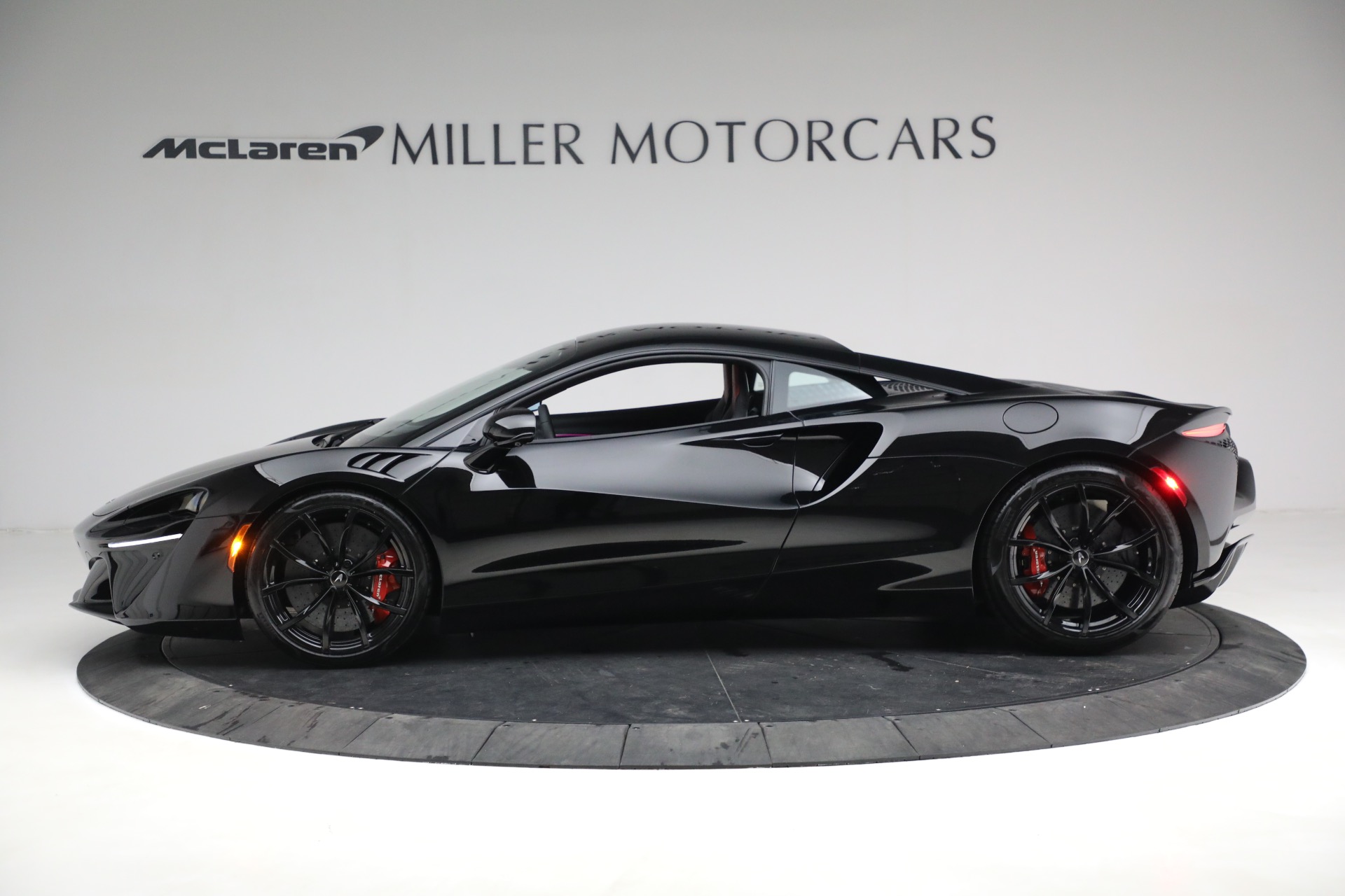 New 2023 McLaren Artura TechLux For Sale (Special Pricing