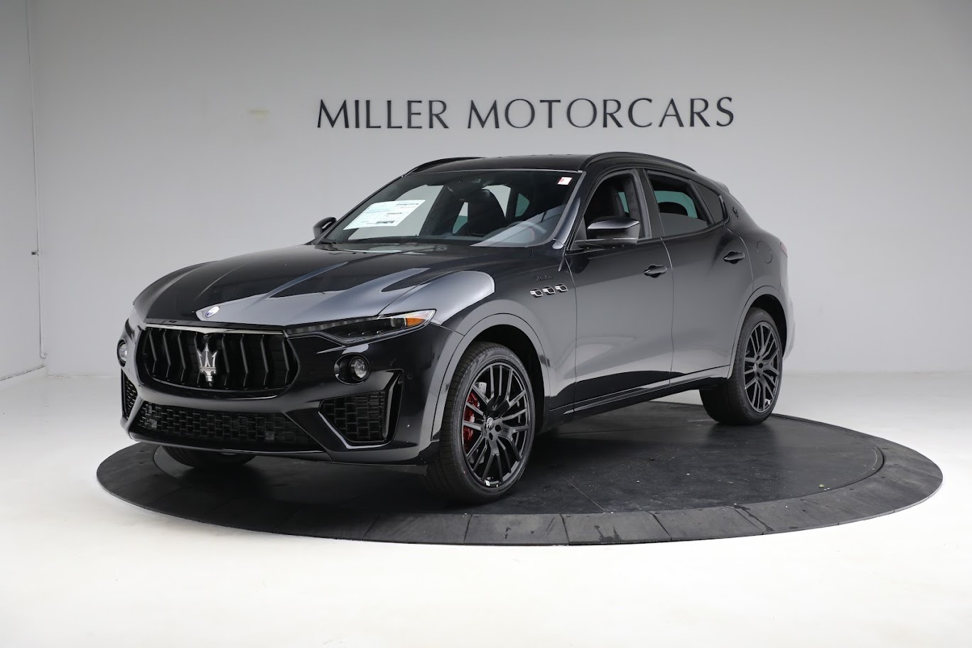 New 2023 Maserati Levante Modena for sale $120,075 at McLaren Greenwich in Greenwich CT 06830 1