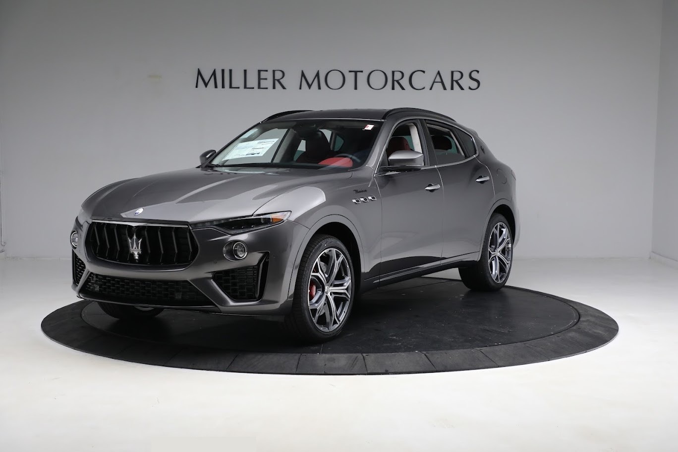 New 2023 Maserati Levante Modena for sale $117,975 at McLaren Greenwich in Greenwich CT 06830 1