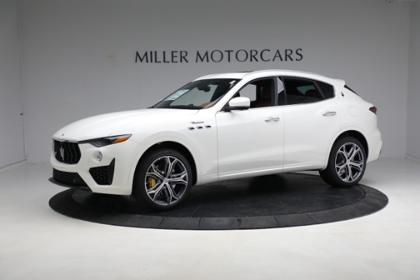 New 2023 Maserati Levante Modena for sale Sold at McLaren Greenwich in Greenwich CT 06830 2