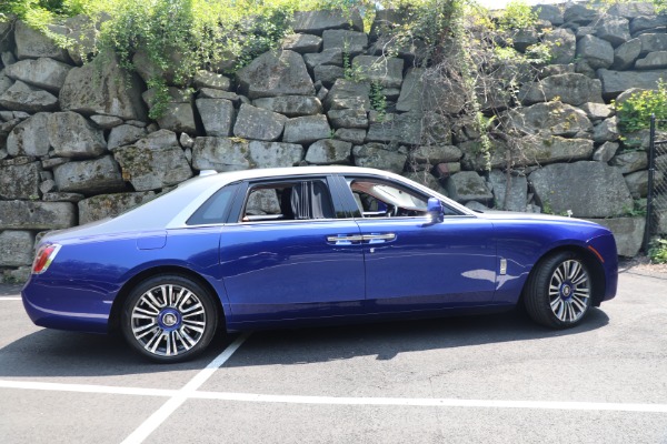 Used 2022 Rolls-Royce Ghost EWB for sale $345,900 at McLaren Greenwich in Greenwich CT 06830 2