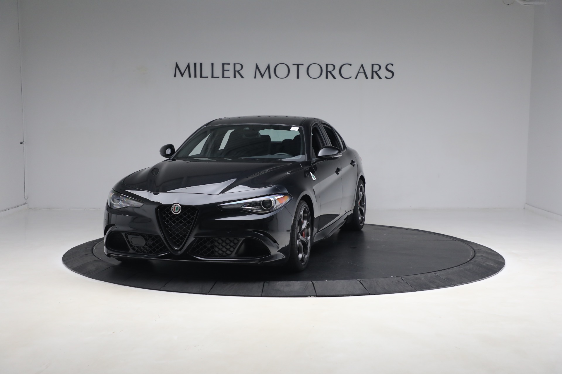 New 2023 Alfa Romeo Giulia Quadrifoglio for sale $88,765 at McLaren Greenwich in Greenwich CT 06830 1