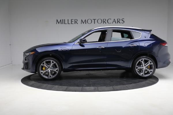 New 2023 Maserati Levante Modena for sale $113,282 at McLaren Greenwich in Greenwich CT 06830 3