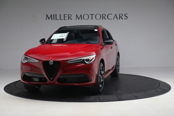 New 2023 Alfa Romeo Stelvio Veloce for sale $54,845 at McLaren Greenwich in Greenwich CT 06830 2