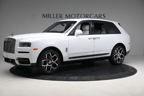 New 2023 Rolls-Royce Black Badge Cullinan for sale $481,500 at McLaren Greenwich in Greenwich CT 06830 3