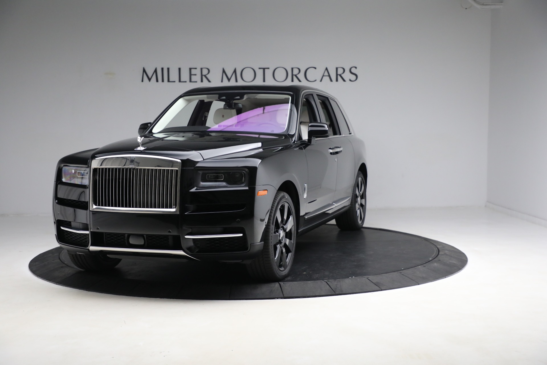New 2023 Rolls-Royce Cullinan for sale $433,700 at McLaren Greenwich in Greenwich CT 06830 1