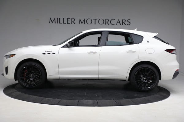 New 2023 Maserati Levante Modena for sale $110,716 at McLaren Greenwich in Greenwich CT 06830 3