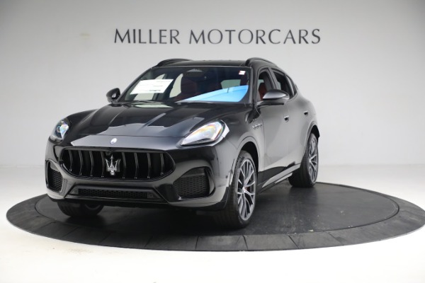 New 2023 Maserati Grecale Modena for sale $92,961 at McLaren Greenwich in Greenwich CT 06830 1