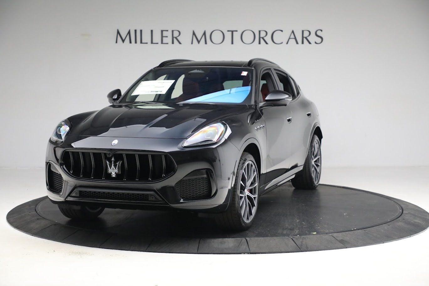 New 2023 Maserati Grecale Modena for sale $92,961 at McLaren Greenwich in Greenwich CT 06830 1